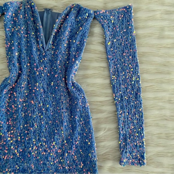 Lucy in the Sky Blue Sequins Velvet Off Shoulder Long Sleeve Bodycon Mini Dress - Picture 11 of 16